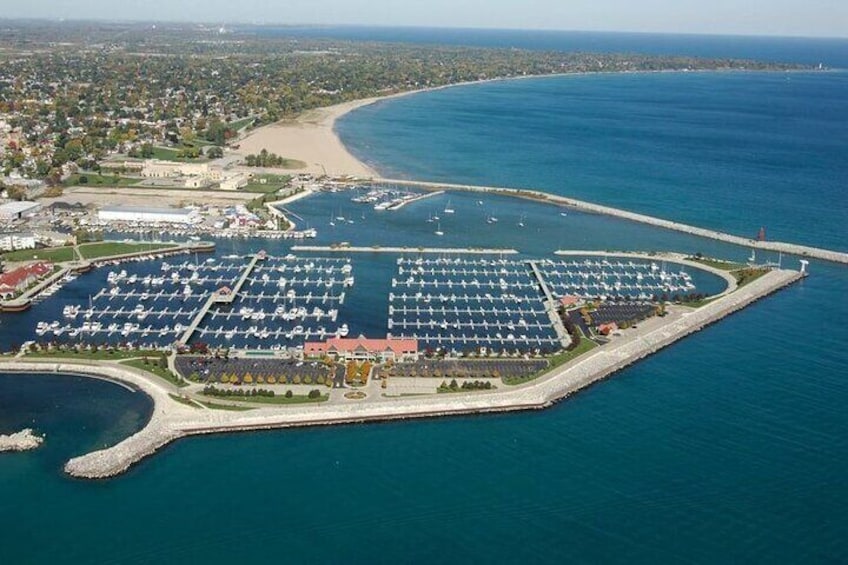 2 Hour Sailing Adventure in Lake Michigan (up to 6 people)