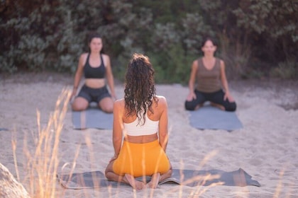 Naxos: Wellness sessions Slow flow -Breathwork-Face Gua sha.