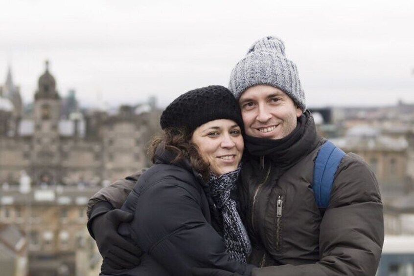 Private Edinburgh Castle Walking Tour with Skip-the-Line Access