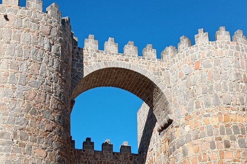 Private Tour in Ávila, Walls and Historic Center