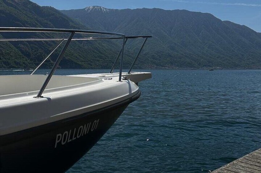 2H Private Boat Tour with Captain on Lake Como 10pax