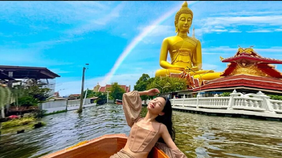 3-Temple Tour: Grand Palace, Wat Arun & Wat Paknam + Lunch Included