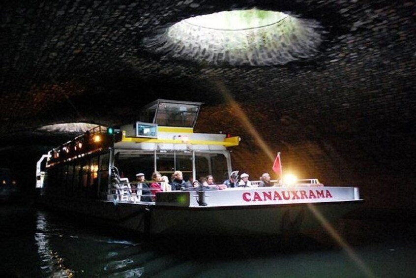 Romantic Cruise "The Old Paris" on the Canal Saint Martin