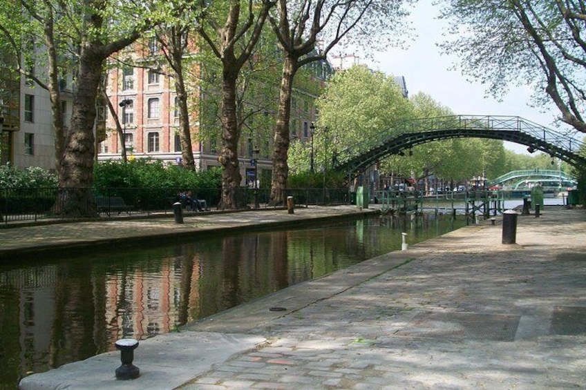 Romantic Cruise "The Old Paris" on the Canal Saint Martin