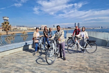 Barcelona Photo Highlights eBike Small Group Tour