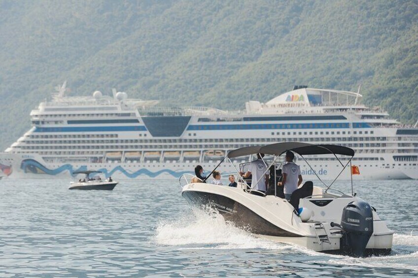 Kotor Bay and Blue Cave Ticket Tour with Complimentary Drinks