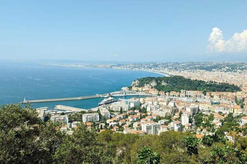 Hike and Panoramic Lunch in Nice