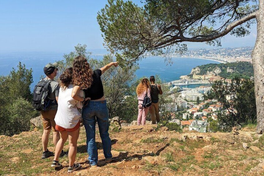 Hike and Panoramic Lunch in Nice