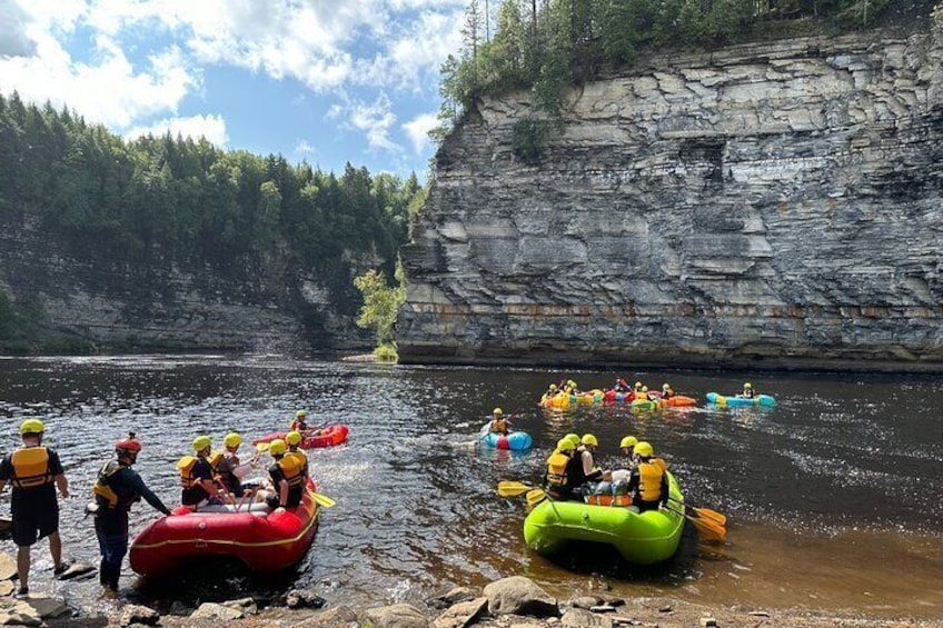 Rafting and kayaking on the Jacques Cartier River