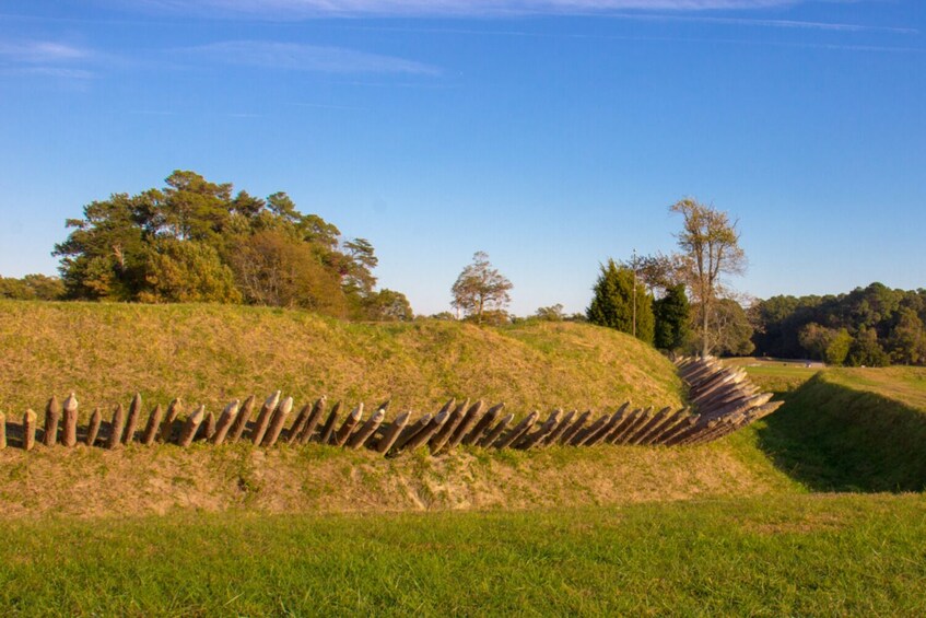 Yorktown Battlefield and Colonial Williamsburg Self-Guided Bundle Tours