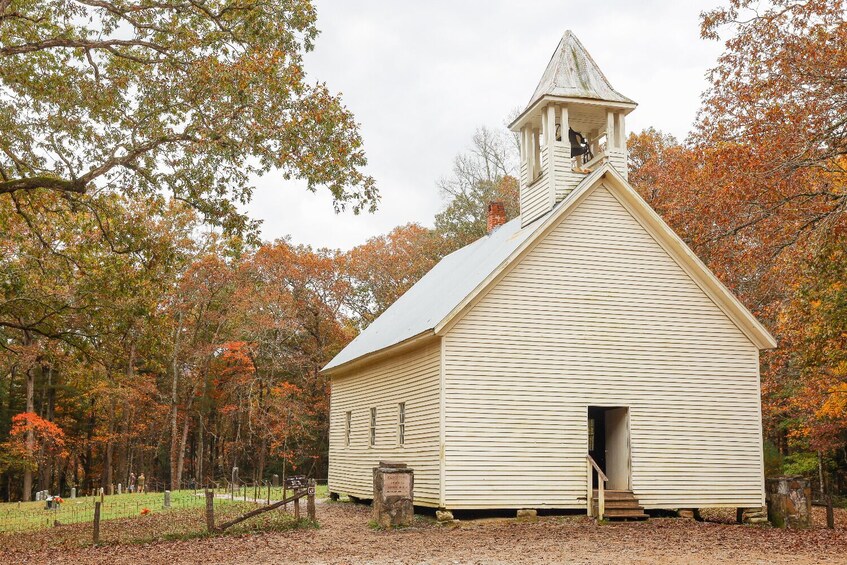 Blue Ridge-Shenandoah-Cades Cove & Great Smoky Self-Guided Bundle Tours