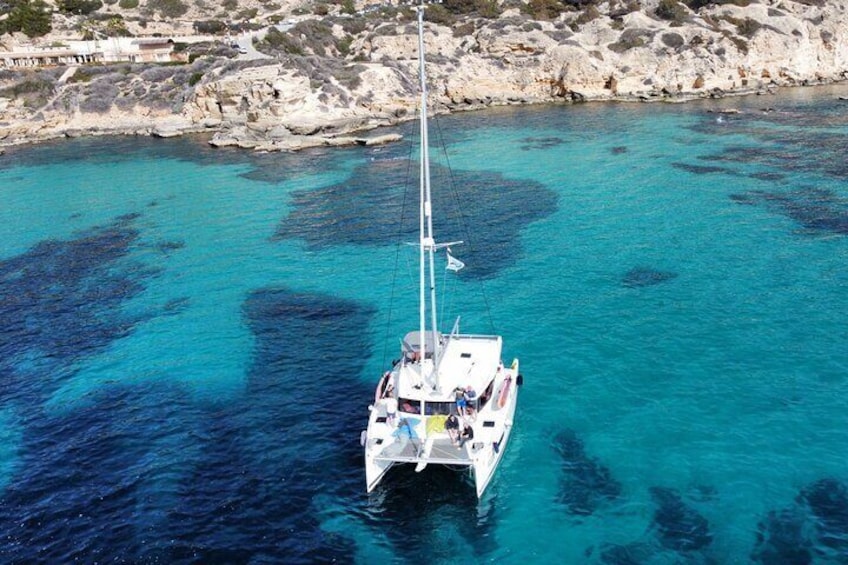 Luxury Catamaran sailing with welcome Drinks Tapas Max10-12Person
