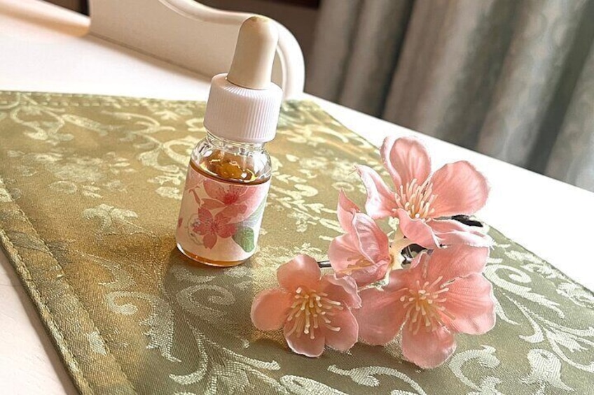 Japanese cherry blossom infused oil. 