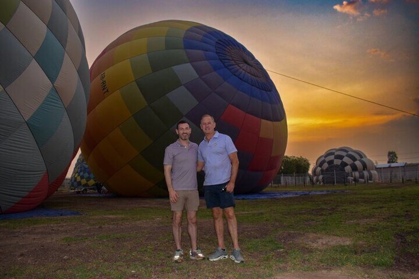 Balloon flight in Teotihuacán + Pick up CDMX + Breakfast in cave.