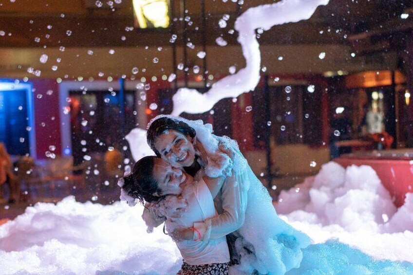 Some foam party