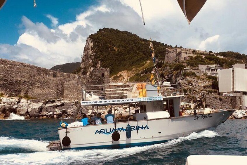 Cinque Terre Lunch boat tour