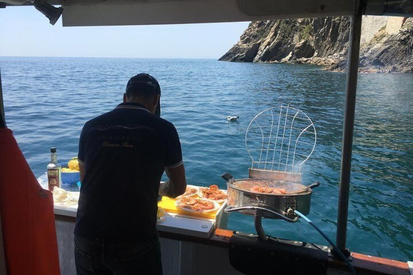 Cinque Terre Lunch boat tour