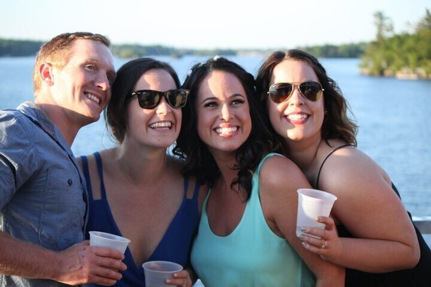 3-Hour 1000 Islands Cruise from Gananoque with views of Boldt Castle