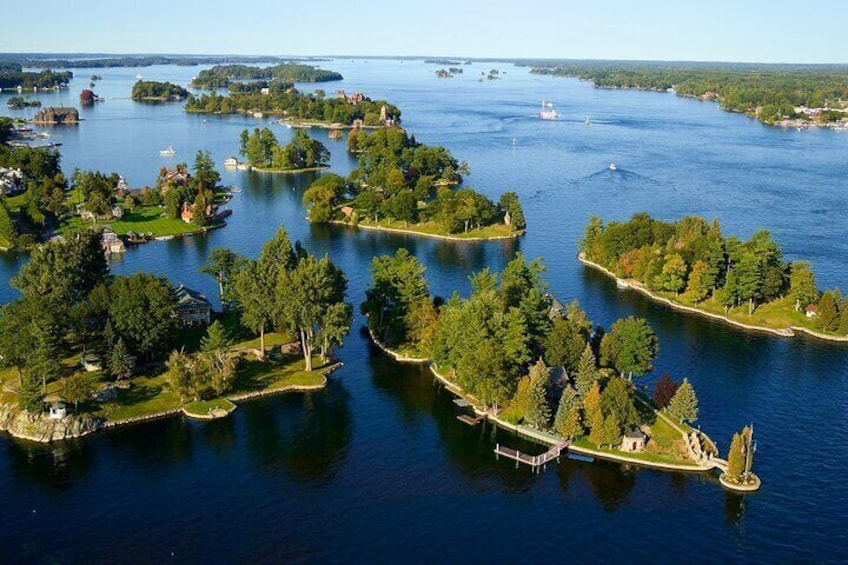 1-Hour 1000 Islands Cruise from Ivy Lea with views of Boldt Castle