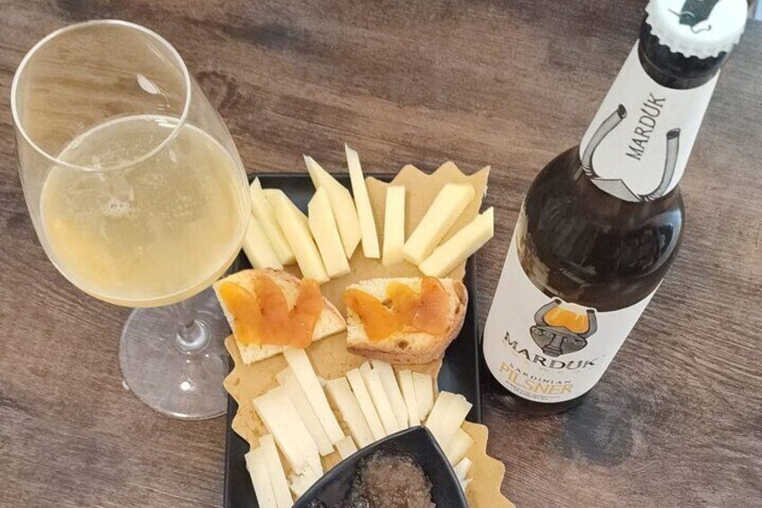 Beer tasting | Cagliari: Private artisan beer and cheese tasting
