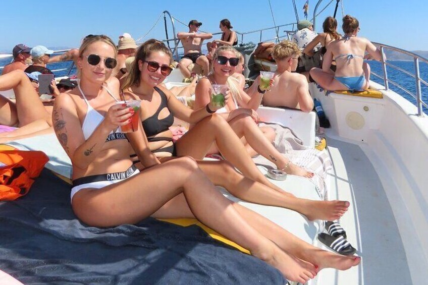 The Santa Maria Full-Day Island Cruise in Aegean Sea 