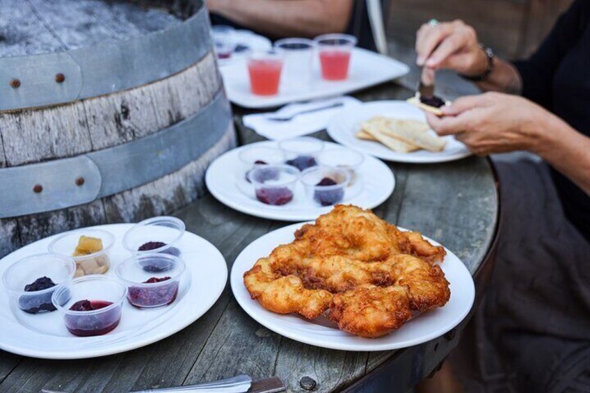 Food Tour in Fort Langley