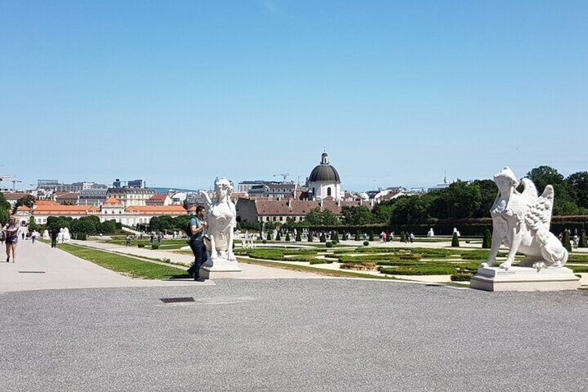 Belvedere Barock garden with the view to the inner city