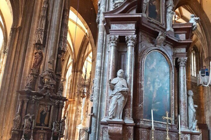 inside St. Stephans cathedral