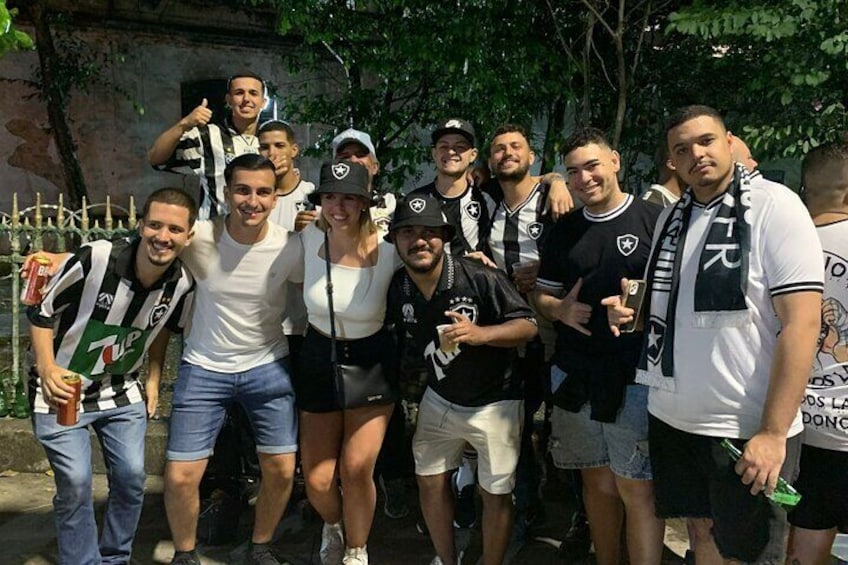 Rio de Janeiro: Join a Botafogo soccer game with locals