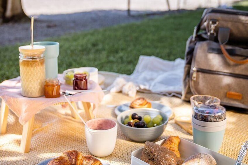 Breakfast Picnic at the lake