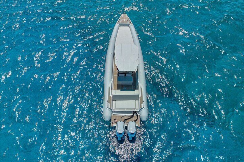 Private VIP Boat Tours in Cyclades