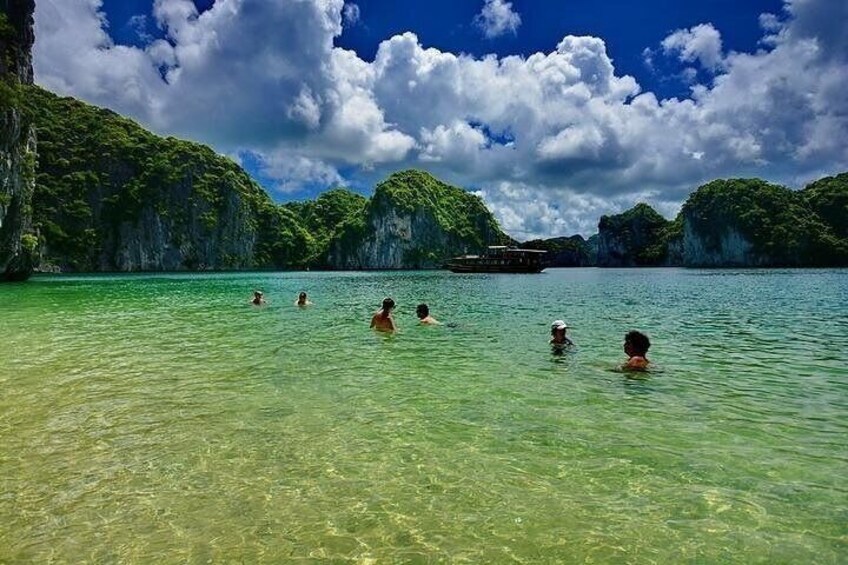 Ha Long Bay Lux Cruises