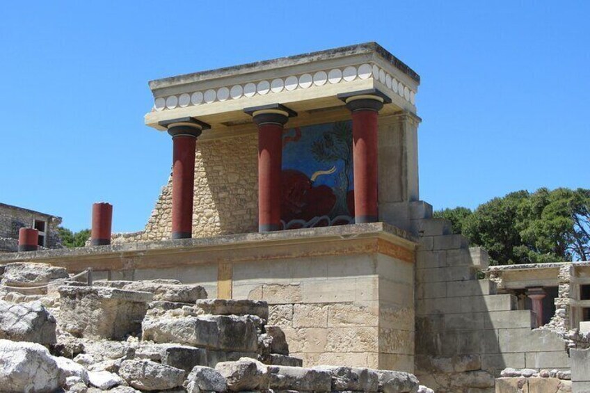 Day Trip to Knossos, Lasithi Plateau and Cave of Zeus with Lunch