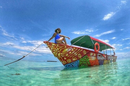 VIP Private Tour to 5 San Blas Islands: Boat and Exclusive Car