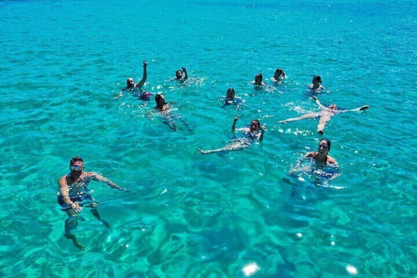 7-Hour Motorboat Tour of La Maddalena Archipelago