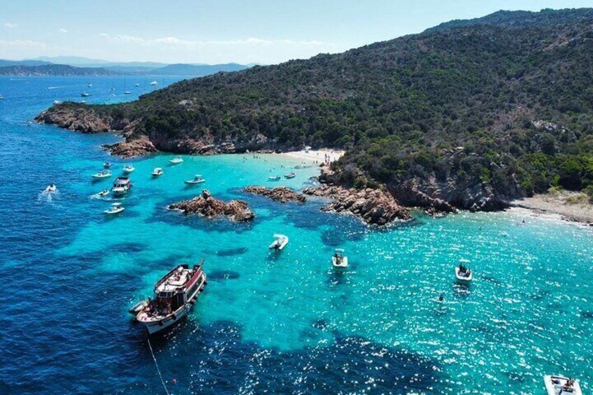 7-Hour Motorboat Tour of La Maddalena Archipelago