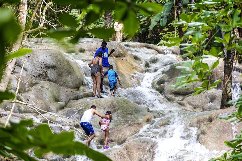 Dunn's River and Nine Miles