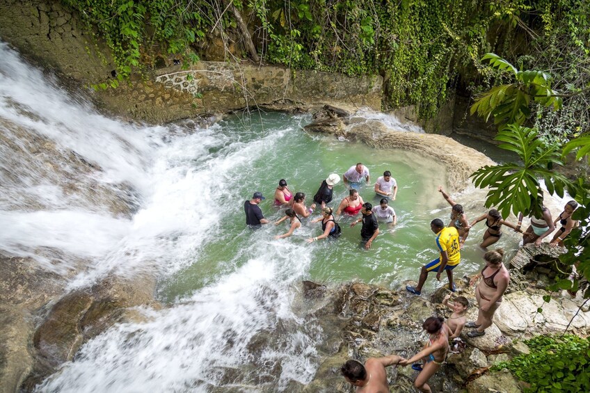 Dunn's River and Nine Miles