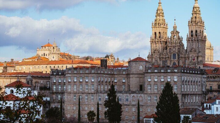 Stroll Through History in Santiago: Quest Experience