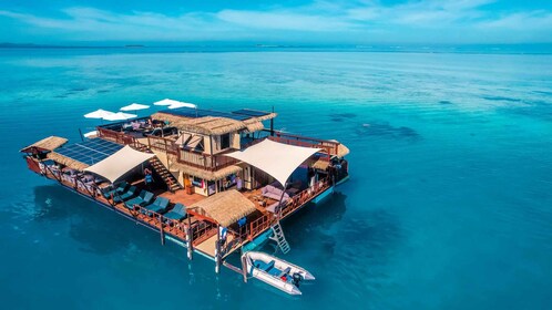 Denarau: Perjalanan Sehari ke Seventh Heaven Floating Bar