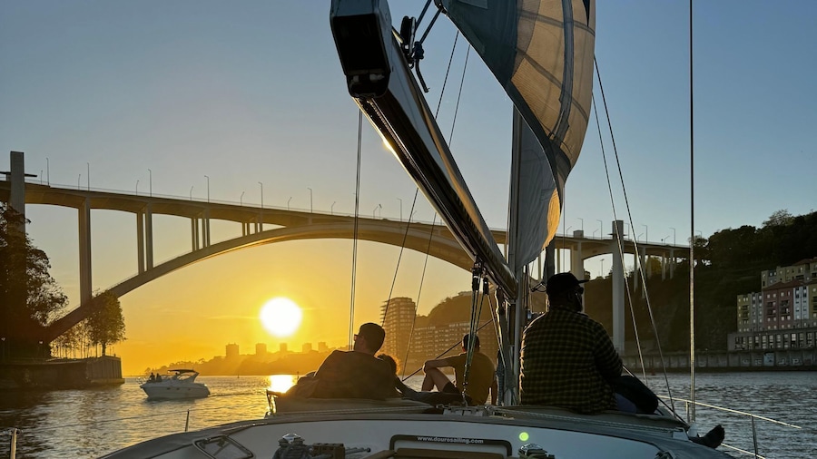 Picture 16 for Activity Porto Douro River Cruise: Sunny Day & Peaceful Sunset