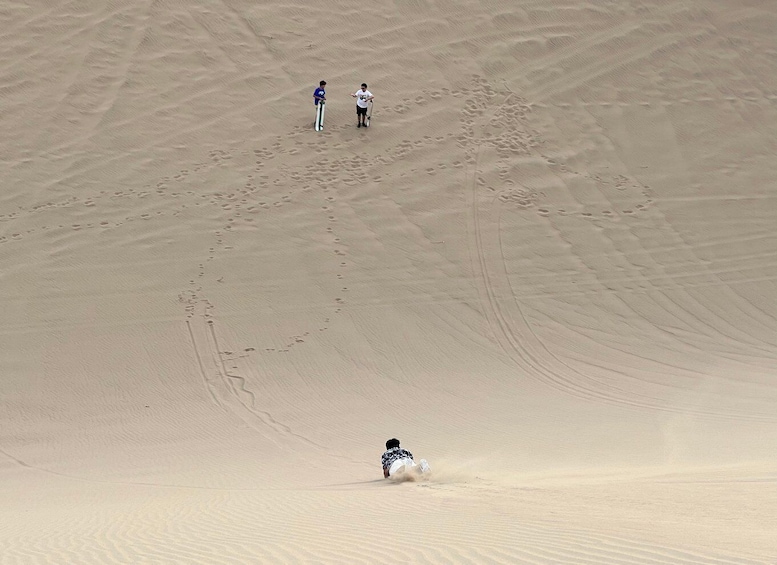 Picture 16 for Activity From Ica or Huacachina: Dune Buggy at Sunset & Sandboarding