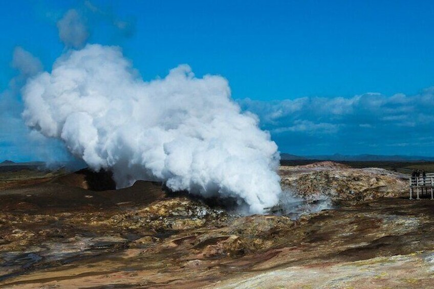 Reykjanes Peninsula Private Day Tour with Pick-Up