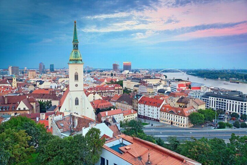 Private Custom Walking Tour with a Local Guide in Bratislava
