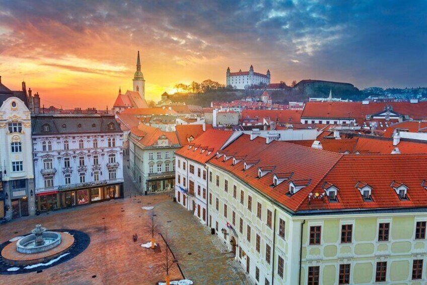 Private Custom Walking Tour with a Local Guide in Bratislava