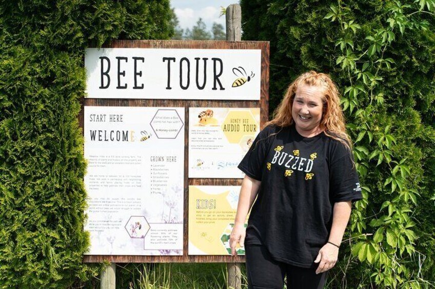 Okanagan Bee Tour and Lunch at Winery in Kelowna