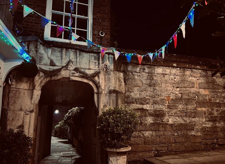 Picture 4 for Activity Gloucester: Ghost-Themed Guided Walking Tour