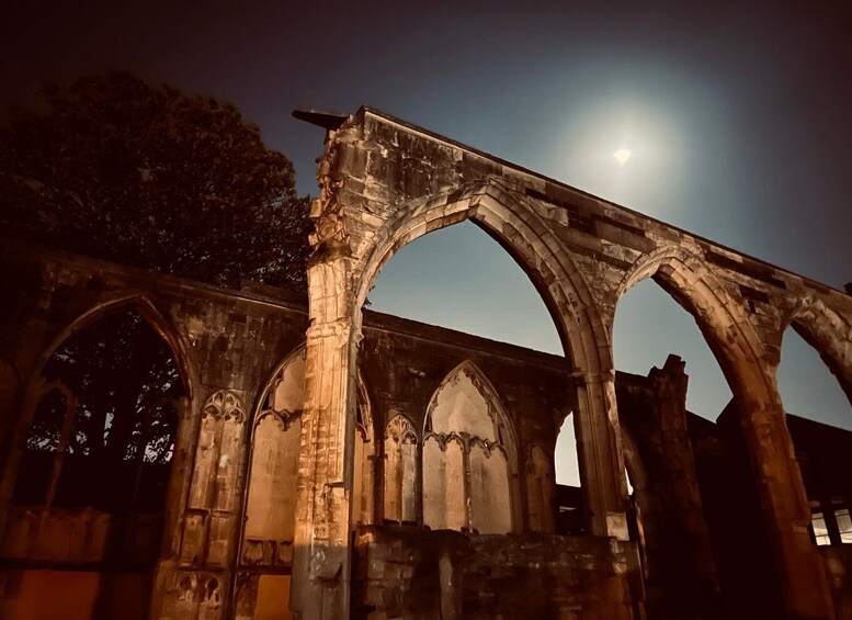 Picture 8 for Activity Gloucester: Ghost-Themed Guided Walking Tour