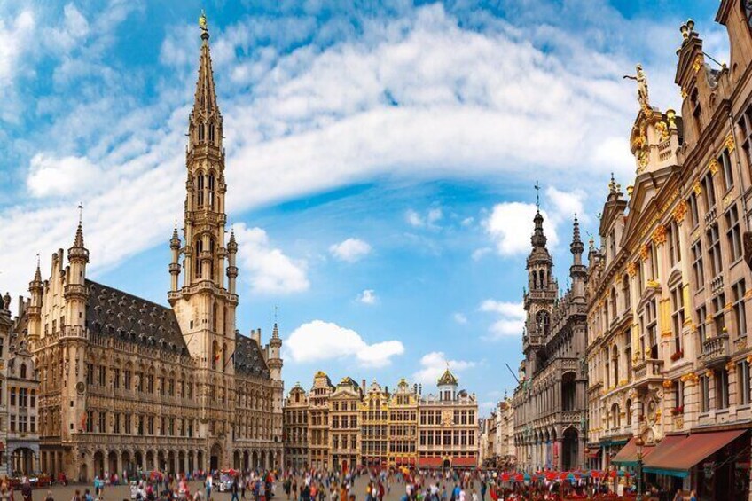  Brussels: Self-Guided City Walking Tour with Audio Guide