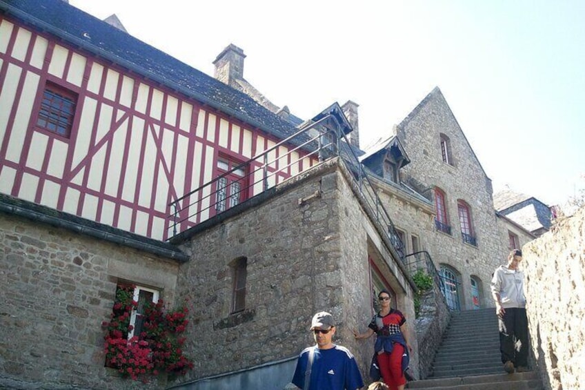 Private Tour to Mont Saint Michel from Cherbourg Cruise Terminal